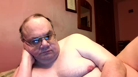 Snapshot of chrismini312 chatting on 06/03/26, 02:47 Chris The Jerk Off King online show from 06/03/26, 02:47