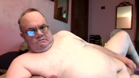 Snapshot of chrismini312 chatting on 06/28/26, 04:13 Chris The Jerk Off King online show from 06/28/26, 04:13