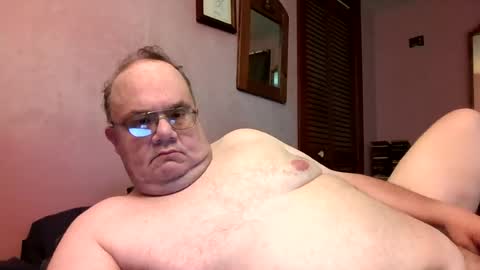 Snapshot of chrismini312 chatting on 08/01/26, 05:23 Chris The Jerk Off King online show from 08/01/26, 05:23