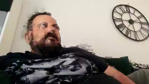 Snapshot of chrisole chatting on 05/01/26, 11:37 chris ole online show from 05/01/26, 11:37