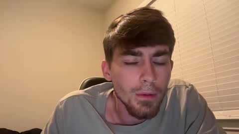 chrisoncam01 online show from 10/01/25, 01:11