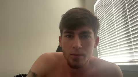 chrisoncam01 online show from 10/02/25, 08:16