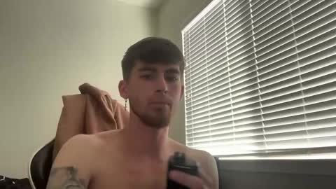 chrisoncam01 online show from 10/17/25, 08:11
