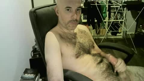 chrisprngr online show from 06/15/26, 05:26