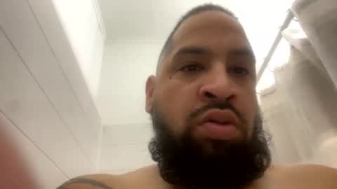 Snapshot of chrisr4203 chatting on 01/19/25, 01:22 chrisr4203 online show from 01/19/25, 01:22