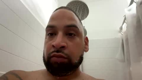 Snapshot of chrisr4203 chatting on 11/12/25, 12:00 chrisr4203 online show from 11/12/25, 12:00