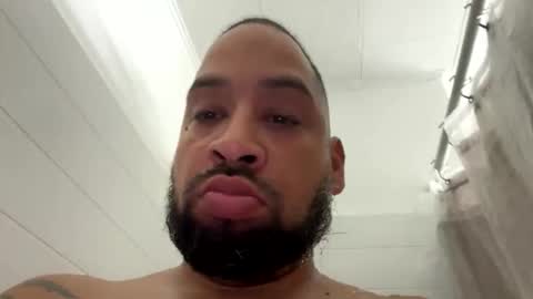 Snapshot of chrisr4203 chatting on 01/19/26, 02:54 chrisr4203 online show from 01/19/26, 02:54