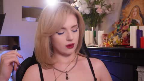 chriss_foxx online show from 03/12/26, 03:40