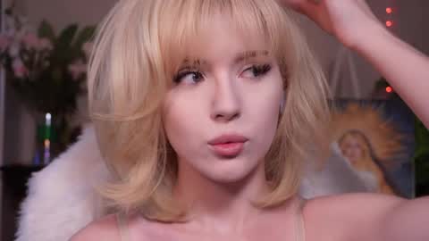 chriss_foxx online show from 05/06/26, 03:28