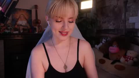 chriss_foxx online show from 06/11/26, 03:32