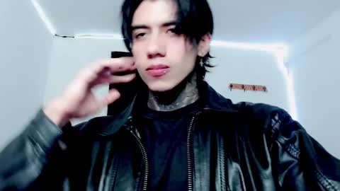 Snapshot of chriss_opp chatting on 01/29/25, 07:43 CHRIS INDEPENT MODEL online show from 01/29/25, 07:43