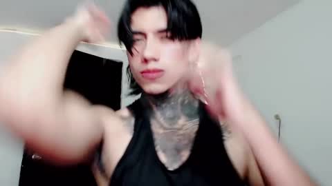 Snapshot of chriss_opp chatting on 02/24/25, 11:30 CHRIS INDEPENT MODEL online show from 02/24/25, 11:30