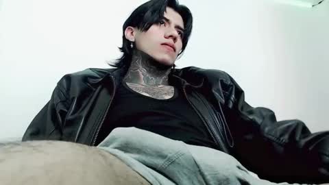 Snapshot of chriss_opp chatting on 03/02/25, 08:50 CHRIS INDEPENT MODEL online show from 03/02/25, 08:50