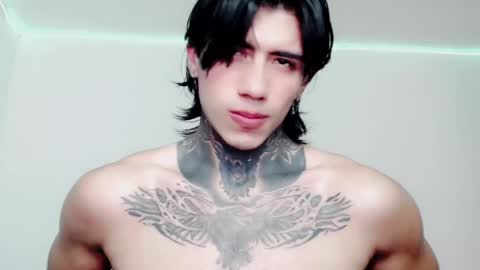 Snapshot of chriss_opp chatting on 03/10/25, 02:16 CHRIS INDEPENT MODEL online show from 03/10/25, 02:16