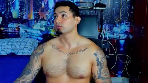 Chriss Stewart online show from 11/19/25, 02:44