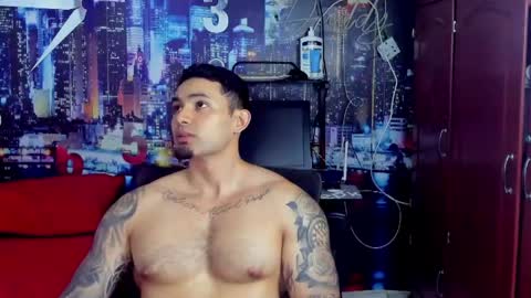 Chriss Stewart online show from 05/06/26, 01:57
