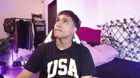 Snapshot of chriss_wg_ chatting on 06/13/26, 10:08 Christian Wang online show from 06/13/26, 10:08