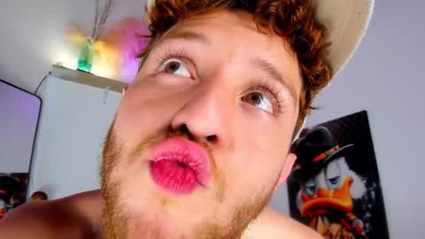 Snapshot of chrisstianford chatting on 10/09/25, 11:58 Hi dont forguet to follow me online show from 10/09/25, 11:58