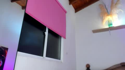 Snapshot of chrisstianford chatting on 10/16/25, 06:25 Hi dont forguet to follow me online show from 10/16/25, 06:25