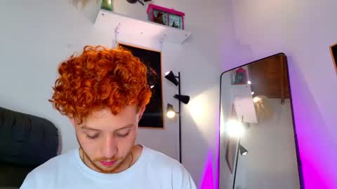 Hi dont forguet to follow me    online show from 06/15/26, 04:04