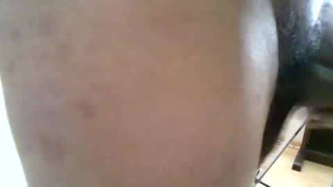 Snapshot of chrisswift3000ad chatting on 12/22/25, 07:44 chrisswift3000ad online show from 12/22/25, 07:44