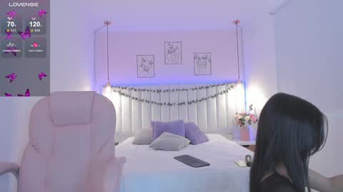 Snapshot of christal_jane chatting on 01/22/25, 06:31 christal_jane online show from 01/22/25, 06:31