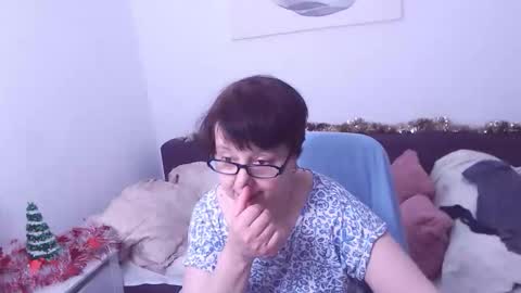 Christa online show from 12/21/25, 01:57