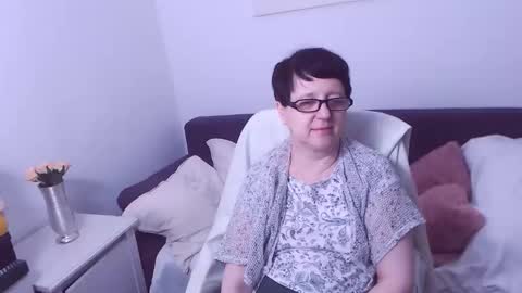 Christa online show from 05/08/26, 01:55