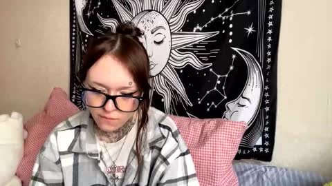 Kristi online show from 03/15/26, 01:17