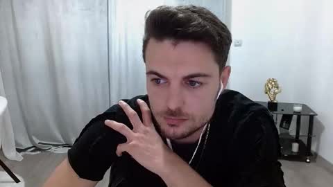 Snapshot of christianhot_ chatting on 04/15/26, 04:58 Master Gab online show from 04/15/26, 04:58
