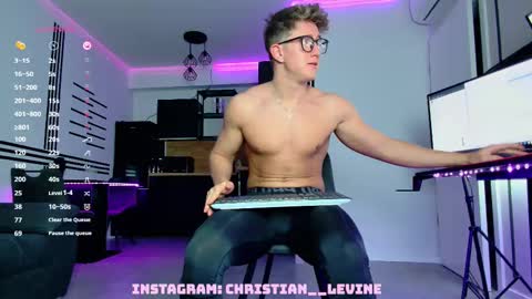 Snapshot of christianlevine_ chatting on 03/05/25, 08:21 UPVOTE ME ------ ILL DO SOMETHING FOR FREE online show from 03/05/25, 08:21