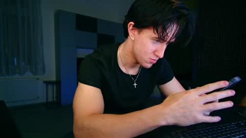 Snapshot of christianlevine_ chatting on 07/23/26, 06:50 UPVOTE ME ------ ILL DO SOMETHING FOR FREE online show from 07/23/26, 06:50