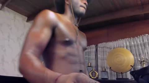 Snapshot of christianlewis_ chatting on 03/08/25, 07:05 Christian Lewis online show from 03/08/25, 07:05