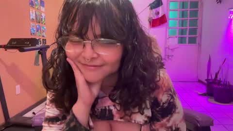 Snapshot of christianvalles chatting on 02/14/25, 02:18 christianvalles online show from 02/14/25, 02:18