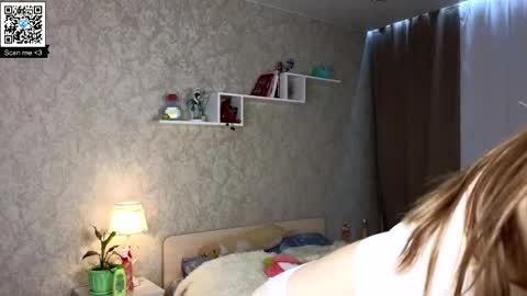 Snapshot of christina_hammond chatting on 02/04/26, 12:33 Ann online show from 02/04/26, 12:33