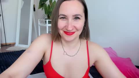 christina rosse online show from 05/18/26, 03:07