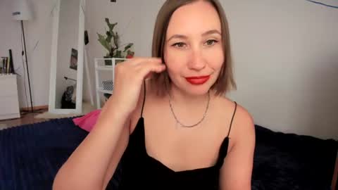Snapshot of christina_rosse chatting on 06/27/26, 08:41 christina rosse online show from 06/27/26, 08:41