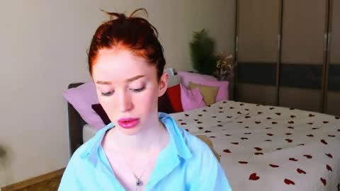 christinaconteeree online show from 05/04/26, 03:13