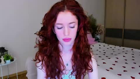 christinaconteeree online show from 05/10/26, 04:17