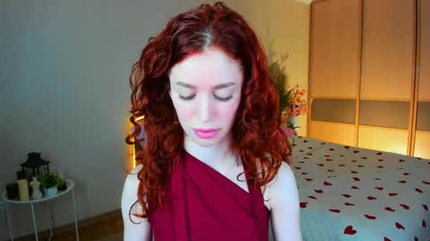 christinaconteeree online show from 05/13/26, 03:15