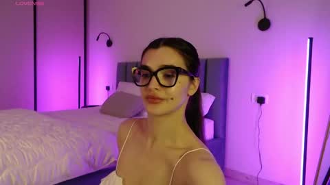 Snapshot of christinafit chatting on 04/19/26, 06:21 chris online show from 04/19/26, 06:21