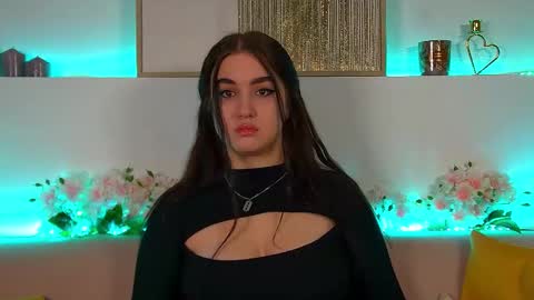 Christina online show from 02/19/25, 12:57