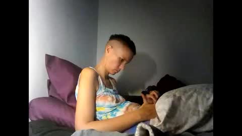 Christina Saunters online show from 02/07/25, 02:29