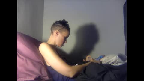 Christina Saunters online show from 10/02/25, 12:01