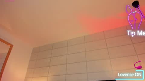 Christine  online show from 09/30/25, 12:43