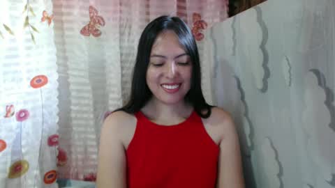 Snapshot of christine_scott chatting on 12/16/24, 12:59 christine_scott online show from 12/16/24, 12:59