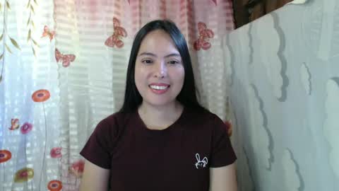 Snapshot of christine_scott chatting on 01/07/25, 12:55 christine_scott online show from 01/07/25, 12:55
