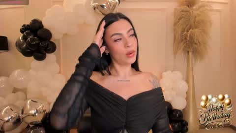 Snapshot of christineford1 chatting on 11/06/25, 12:39 Christine Ford online show from 11/06/25, 12:39