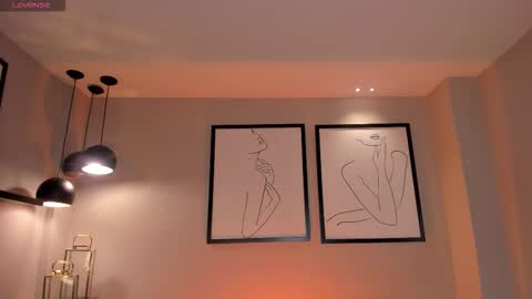 Snapshot of christineford1 chatting on 12/19/25, 01:51 Christine Ford online show from 12/19/25, 01:51