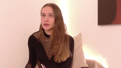 Snapshot of christinne_x chatting on 05/19/26, 04:41 Christy online show from 05/19/26, 04:41